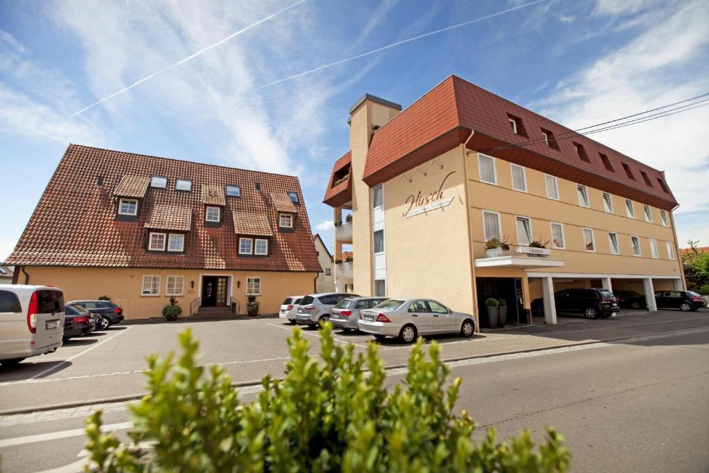 Hotel Hirsch Леонберг Экстерьер фото